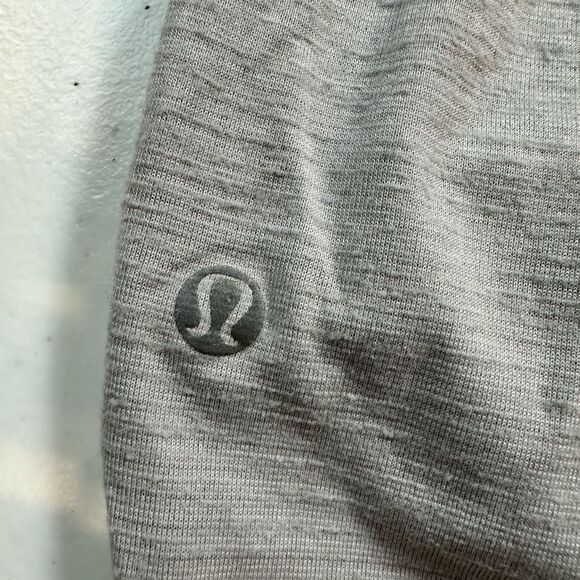 GUC Lululemon Women’s 105 F Singlet Athletic Workout Tank Silver Slate- Size 6 - Picture 3 of 7